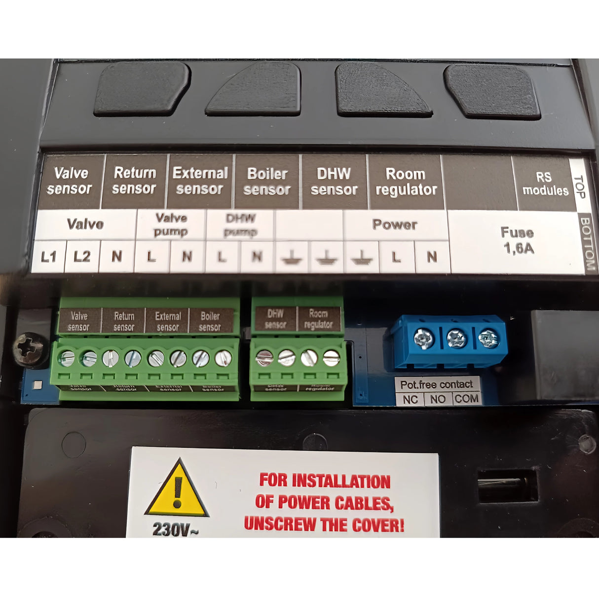 TECH i-1 CWU varmekredsregulator vejrkompenseret – blandeventil + varmtvandspumpe