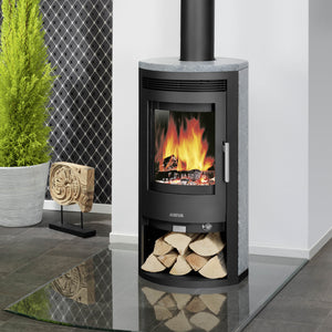 Effizient gestalteter Arbeitsbereich in modernem, stilvollem Design für optimale Produktivität und Eleganz