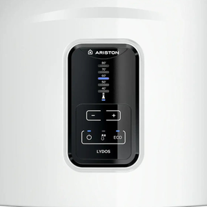Ariston Lydos Warmwasserspeicher mit Digitalanzeige und Shower Ready Anzeige.