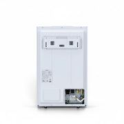 Rückansicht des weißen GEMA Shop DEFRO DBE Optima 24 kW Elektrokessels mit Wandhalterung und Anschlüssen